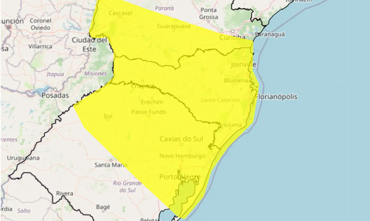 O mapa mostra as áreas em alerta amarelo para chuva intensa e ventania